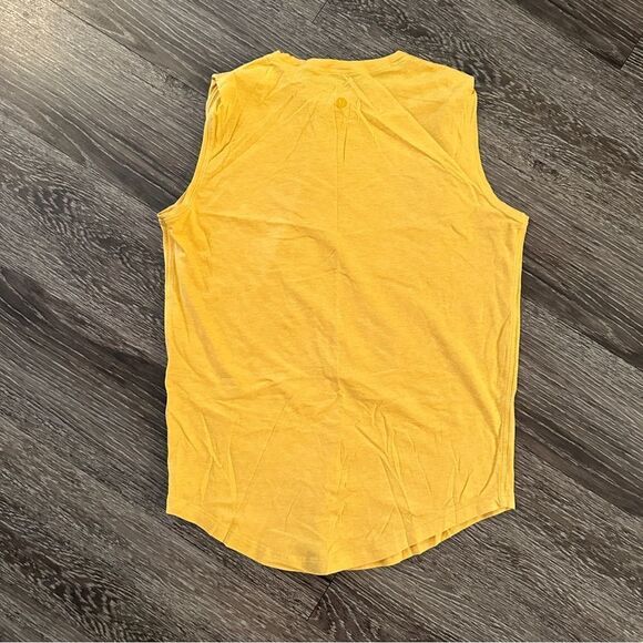 Lululemon Brunswick Muscle Tank - Picture 3 of 5